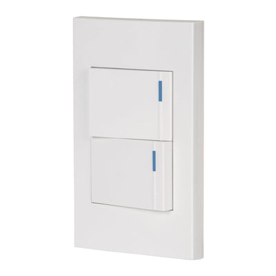 Placa armada 2interruptores 1de 3vías,1.5mod,Española blanco