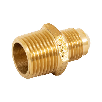 Niple terminal de latón,  3/8" X 1/2"