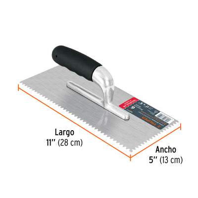 Llana dentado triangular 11', 6 rem, mango comfort grip