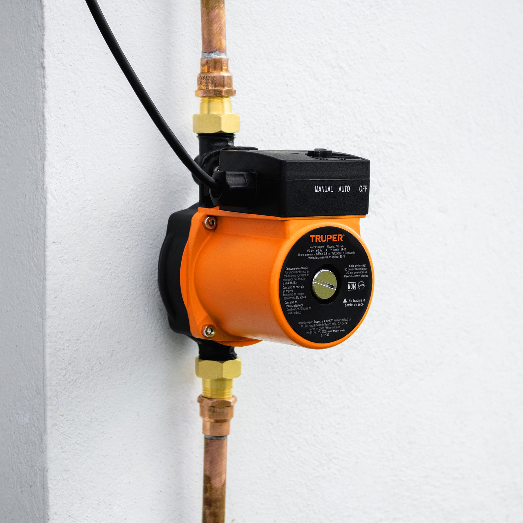 Bomba de agua con presurizador de 1/6 HP