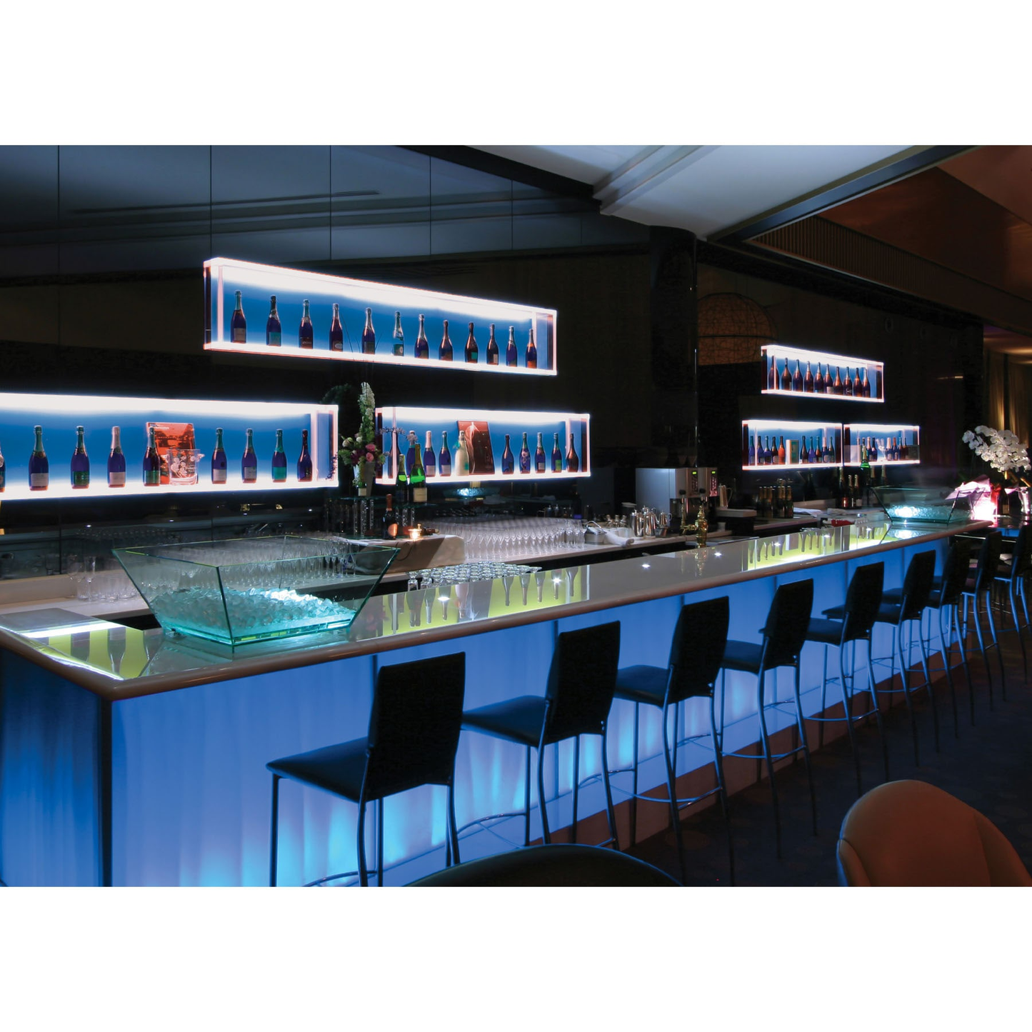 Tira de LED de 5 m 18 W para interior y exterior azul