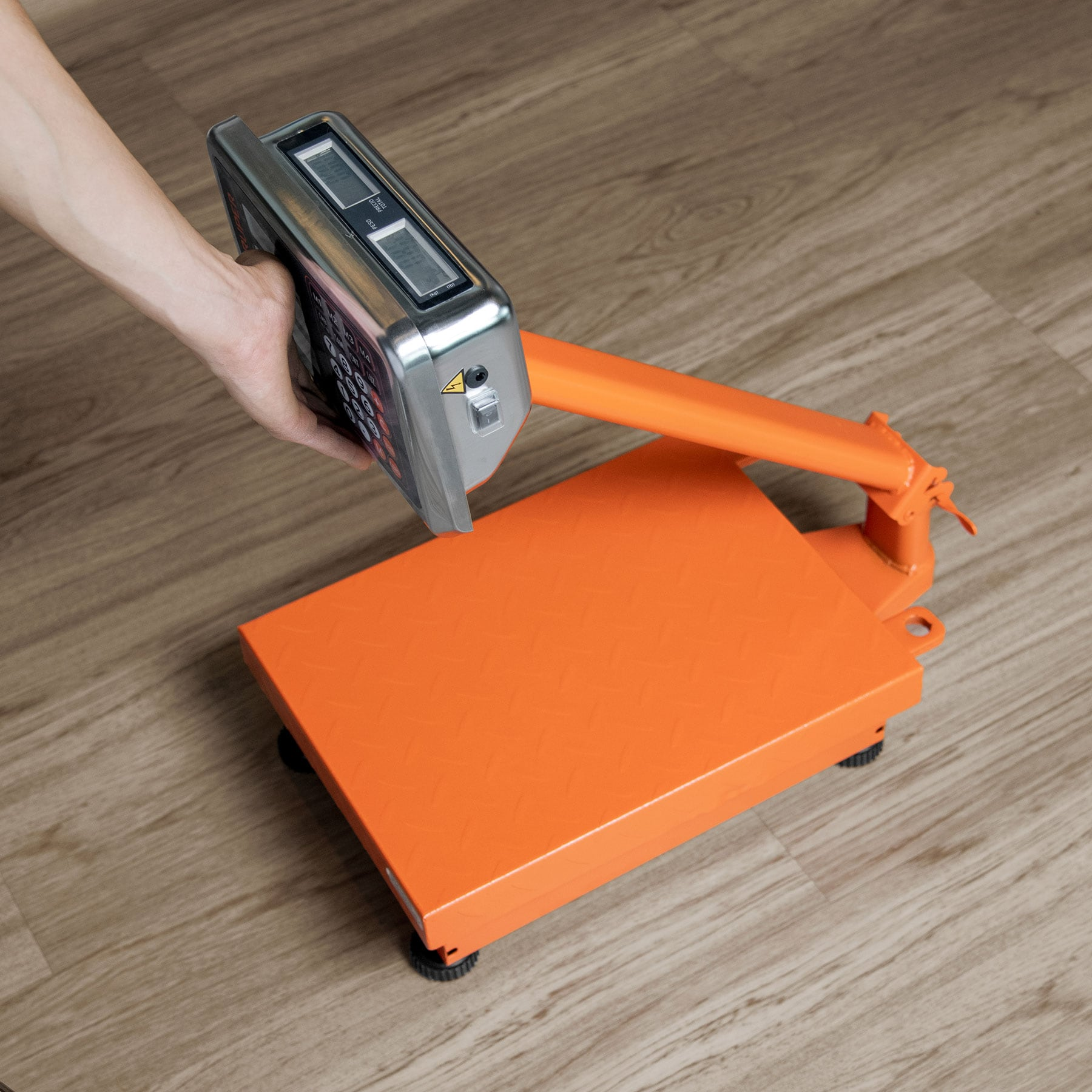 Báscula plegable de plataforma capacidad 100 Kg.