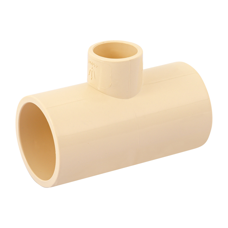 Tee reducida de CPVC, 1" x 1" x 1/2"