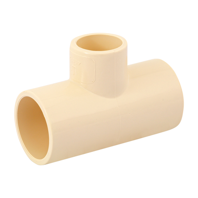Tee reducida de CPVC, 3/4" x 3/4" x 1/2"