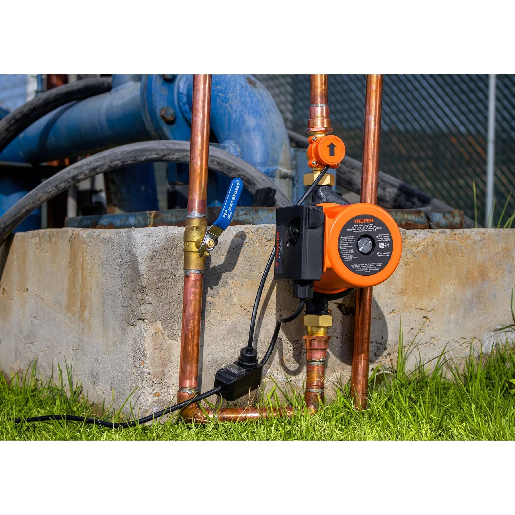 Bomba de agua con presurizador de 1/3 HP